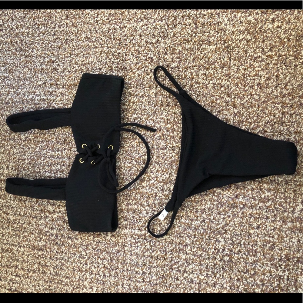 Black Kira Bikini Set
